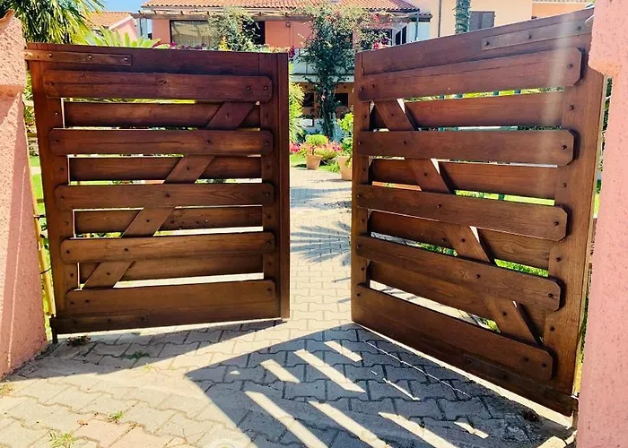 Ξενοδοχείο Elba 3*