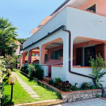 Elba مارينا دي كامبو