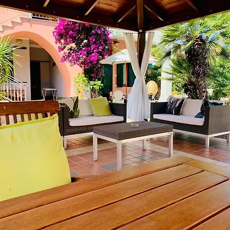 Ξενοδοχείο Elba 3*