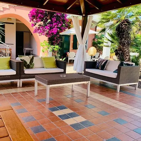 Elba مارينا دي كامبو