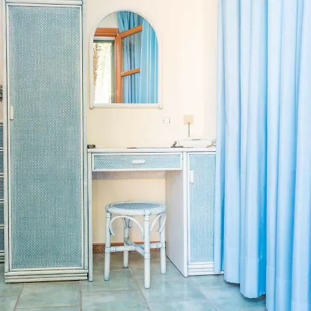 Elba 3* مارينا دي كامبو